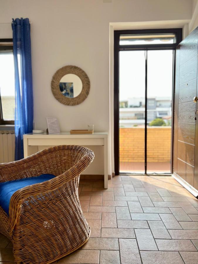 Sea Breeze House Apartment Fiumicino Exterior photo